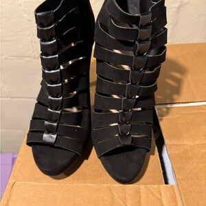 Black Strappy Women's Heels